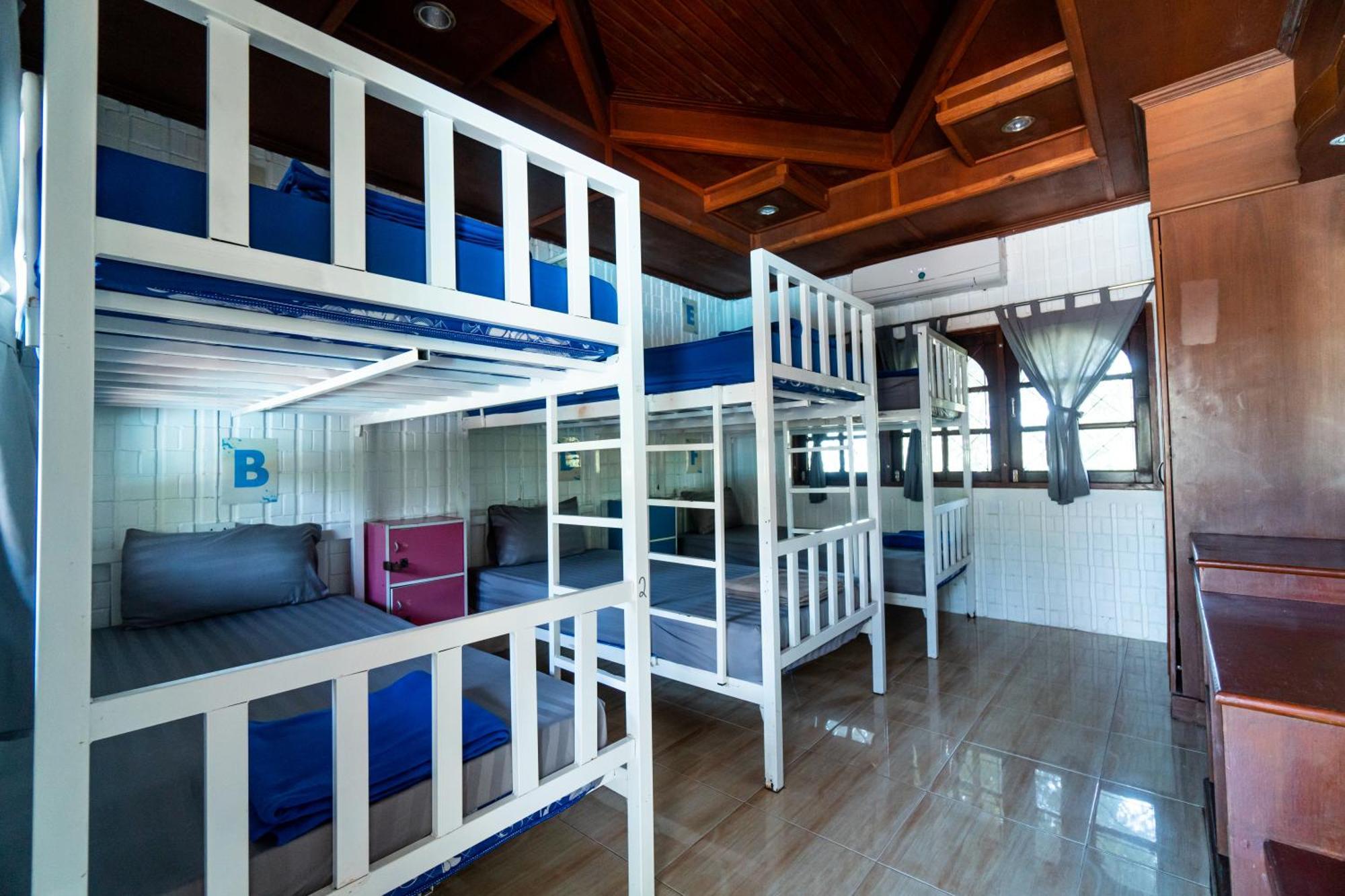 Bodega Koh Pha Ngan Pool Hostel Baan Tai Exterior photo