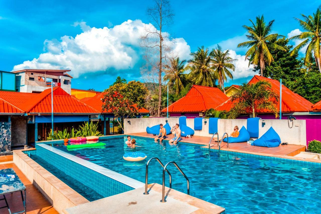 Bodega Koh Pha Ngan Pool Hostel Baan Tai Exterior photo